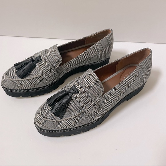 Franco Sarto Black and Gray Plaid Tassel Loafers - Picture 2 of 11